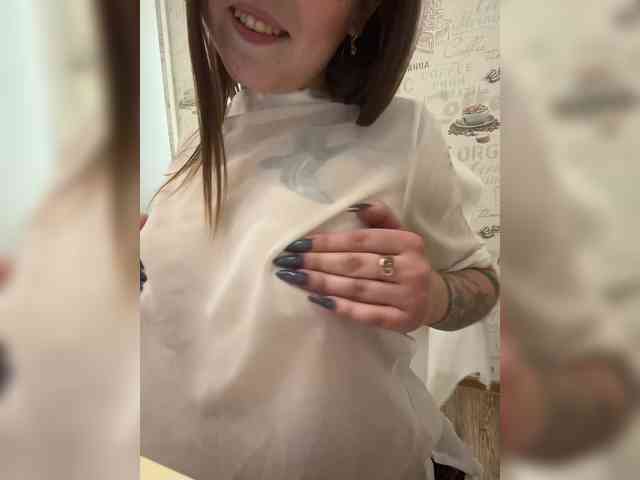 Alena121 webcam