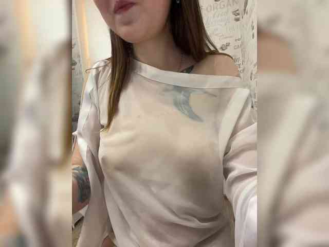 Alena121 webcam