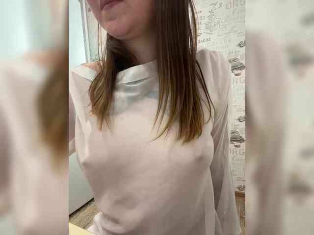Alena121 webcam