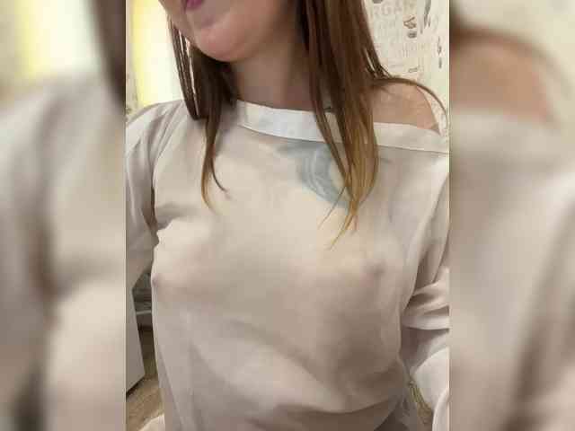 Alena121 webcam