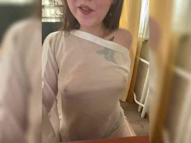 Alena121 webcam