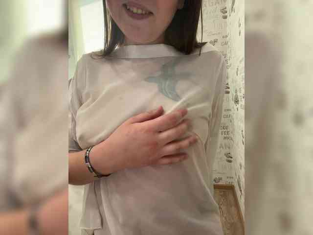 Alena121 webcam