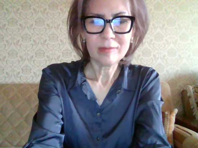 Elegant00Lady's BongaCams show and profile