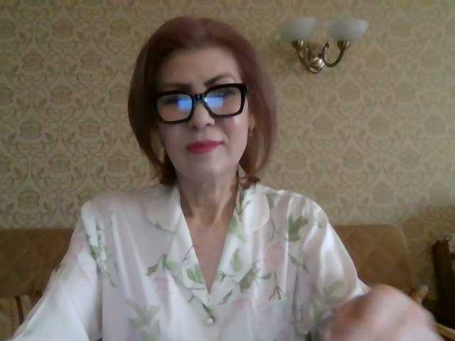 Elegant00Lady's BongaCams show and profile