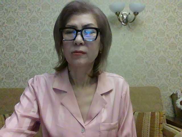 Elegant00Lady's BongaCams show and profile