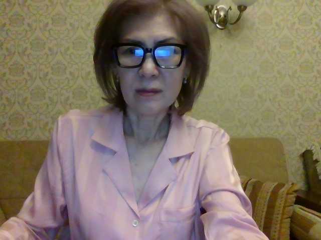 Elegant00Lady's BongaCams show and profile