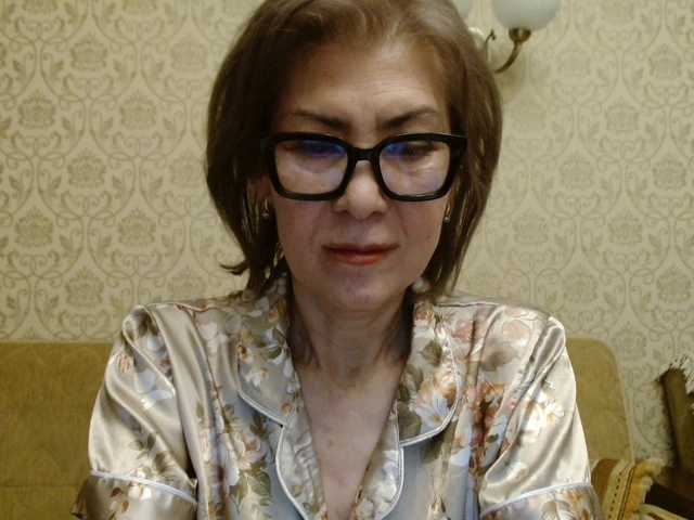 elegant00lady cam belle