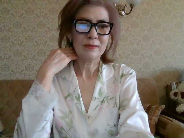 Elegant00Lady's BongaCams show and profile