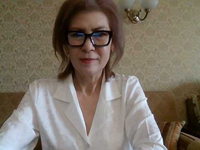 Elegant00Lady's BongaCams show and profile