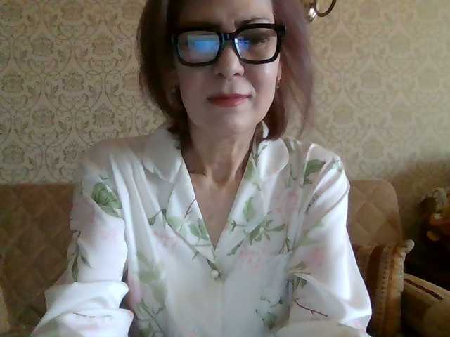 Elegant00Lady's BongaCams show and profile