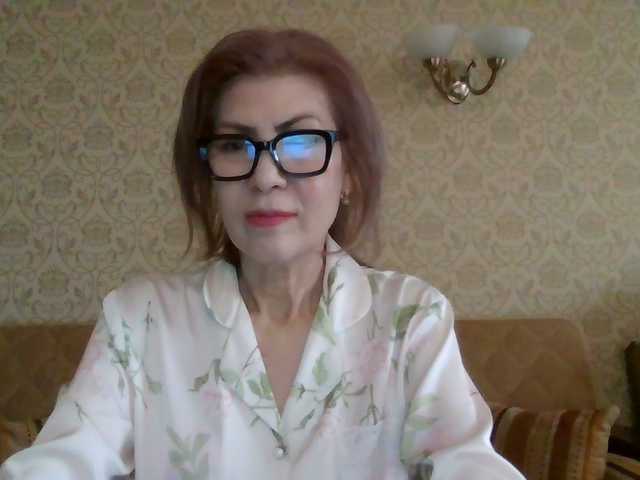 Elegant00Lady's BongaCams show and profile