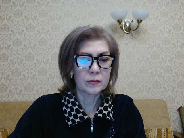 Elegant00Lady's BongaCams show and profile