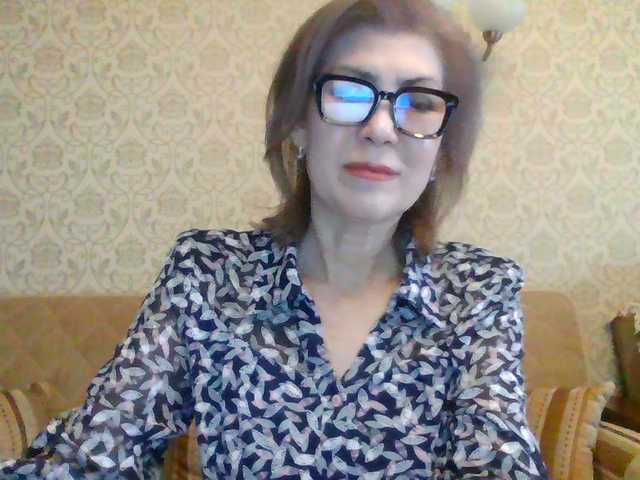 Elegant00Lady's BongaCams show and profile