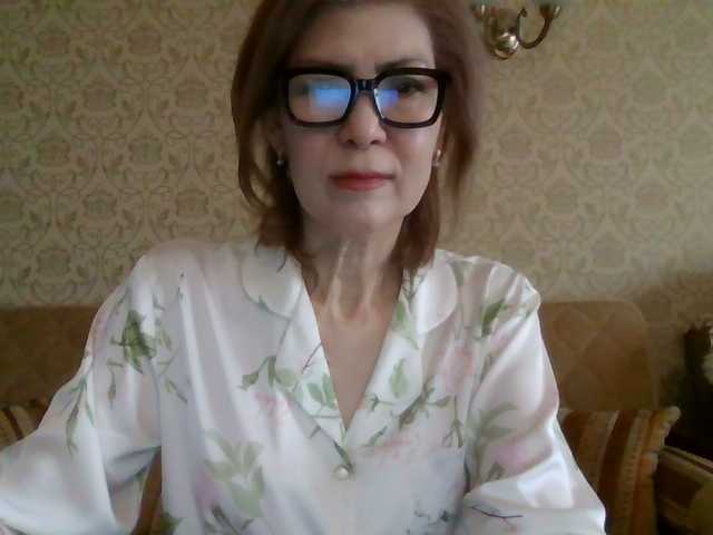 Elegant00Lady's BongaCams show and profile