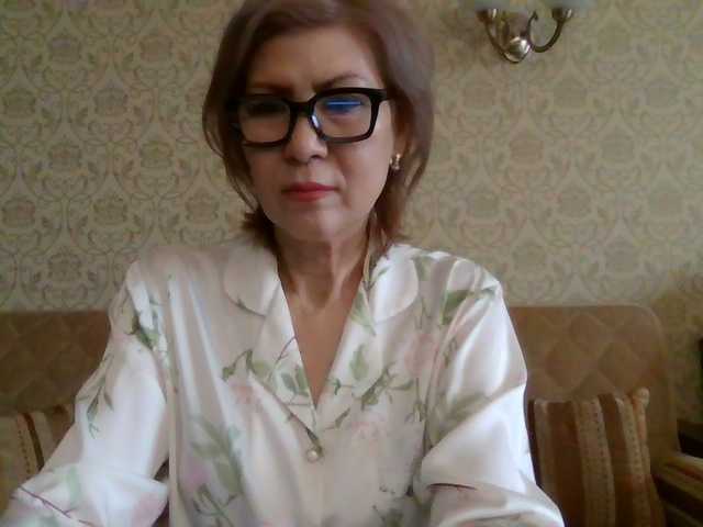 Elegant00Lady's BongaCams show and profile