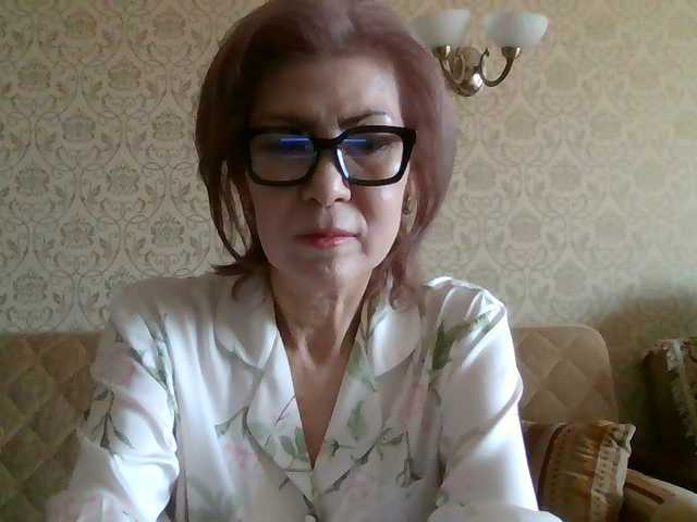 Elegant00Lady's BongaCams show and profile