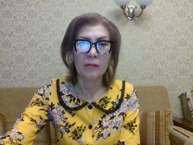 Elegant00Lady's BongaCams show and profile