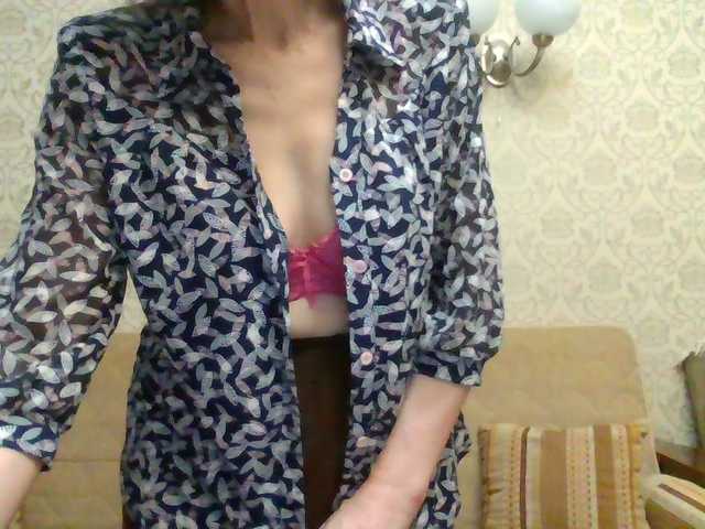 Elegant00Lady's BongaCams show and profile