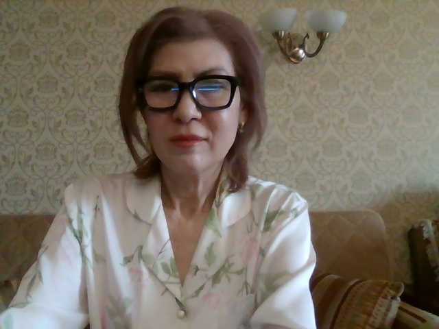 Elegant00Lady's BongaCams show and profile