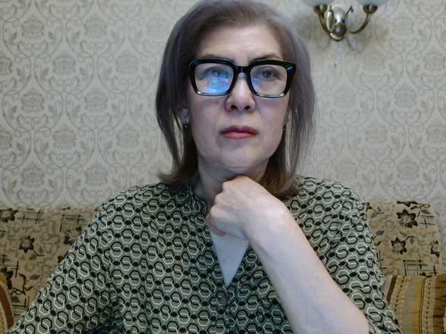 Elegant00Lady