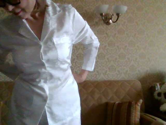 Elegant00Lady's BongaCams show and profile