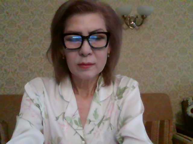 Elegant00Lady's BongaCams show and profile