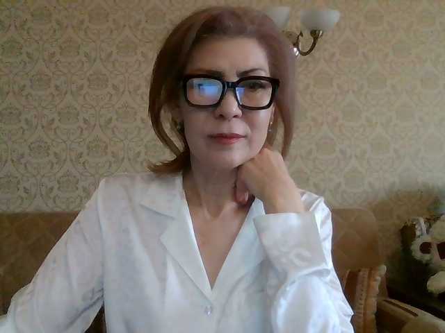 Elegant00Lady's BongaCams show and profile