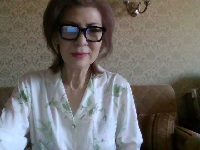 Elegant00Lady's BongaCams show and profile