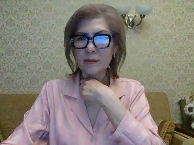 Elegant00Lady's BongaCams show and profile