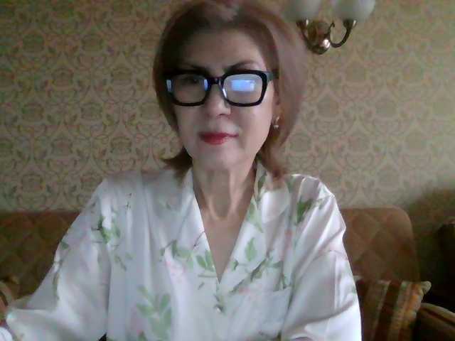 Elegant00Lady's BongaCams show and profile