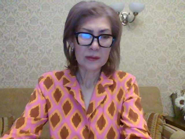 Elegant00Lady's BongaCams show and profile