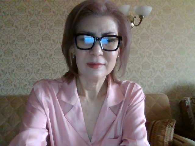 Elegant00Lady's BongaCams show and profile