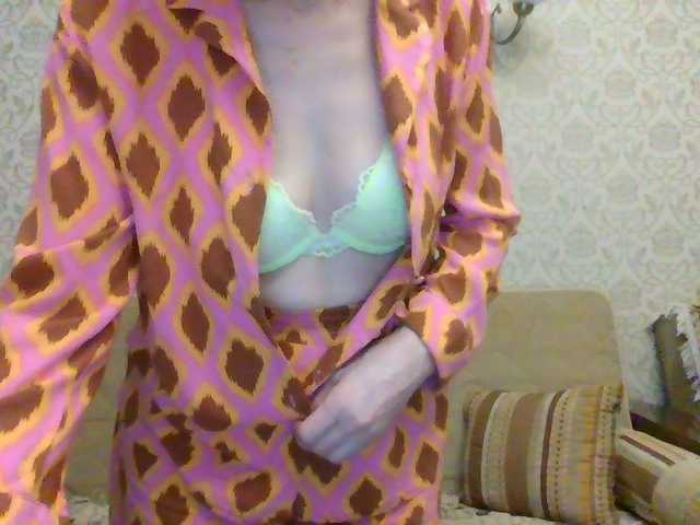 Elegant00Lady's BongaCams show and profile