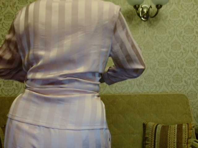 Elegant00Lady's BongaCams show and profile