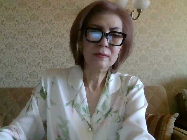 Elegant00Lady's BongaCams show and profile