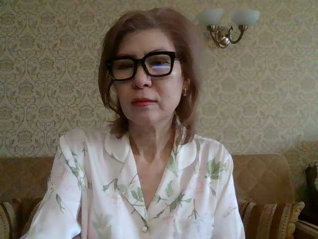 Elegant00Lady's BongaCams show and profile