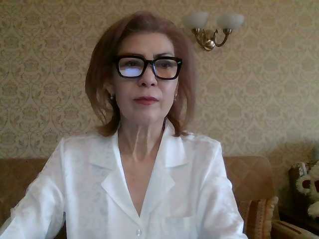 Elegant00Lady's BongaCams show and profile