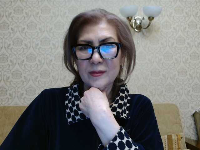 Elegant00Lady's BongaCams show and profile