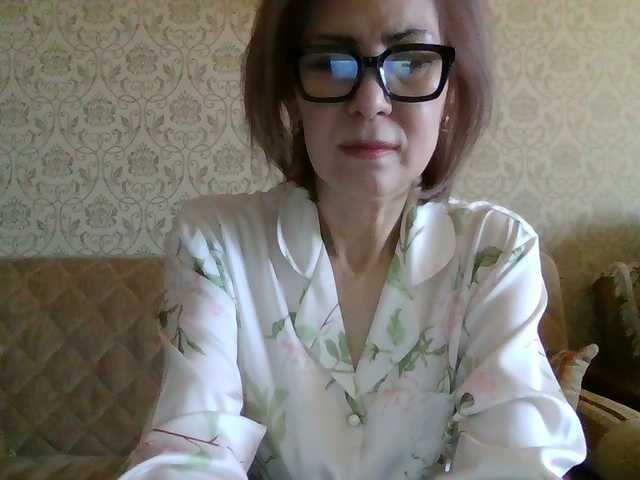 Elegant00Lady's BongaCams show and profile