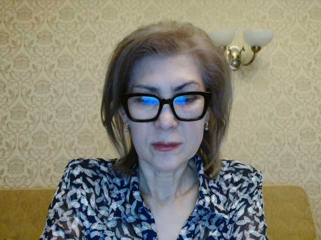 Elegant00Lady's BongaCams show and profile