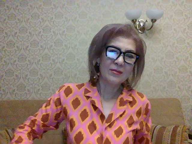 Elegant00Lady's BongaCams show and profile