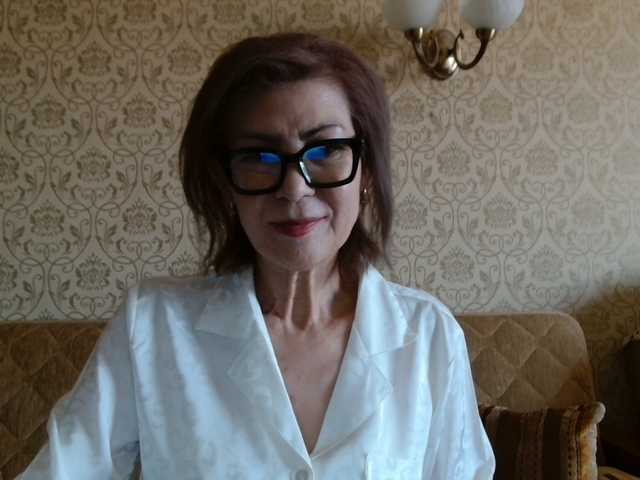 Elegant00Lady's BongaCams show and profile