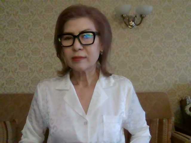 Elegant00Lady's BongaCams show and profile