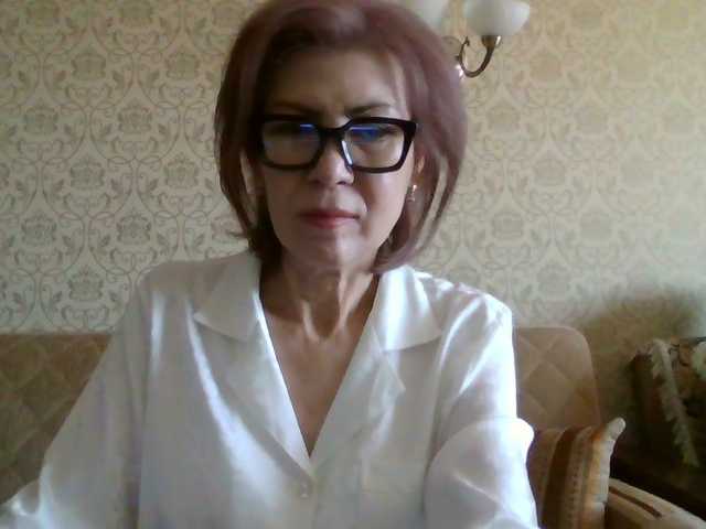 Elegant00Lady's BongaCams show and profile