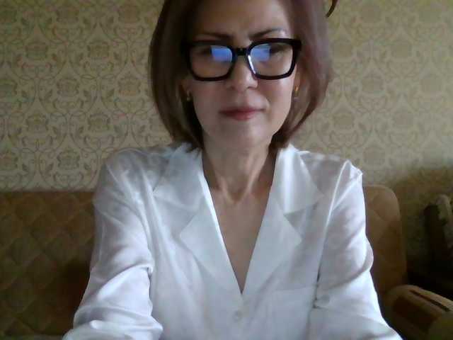 Elegant00Lady's BongaCams show and profile