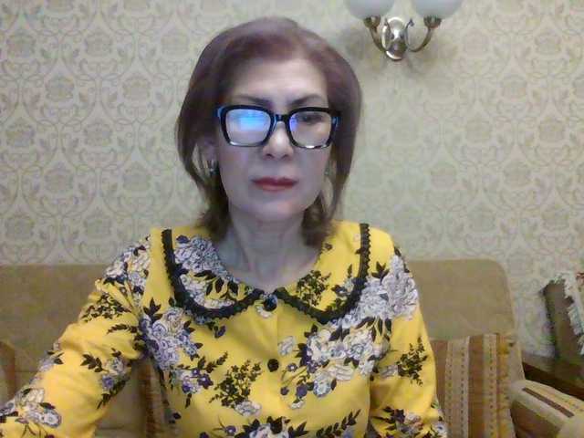 Elegant00Lady's BongaCams show and profile