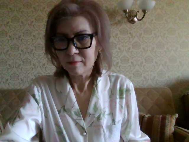 Elegant00Lady's BongaCams show and profile