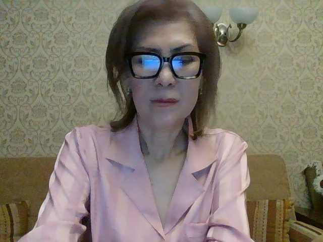 Elegant00Lady's BongaCams show and profile