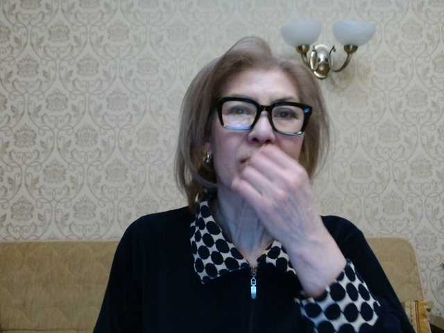 Elegant00Lady's BongaCams show and profile