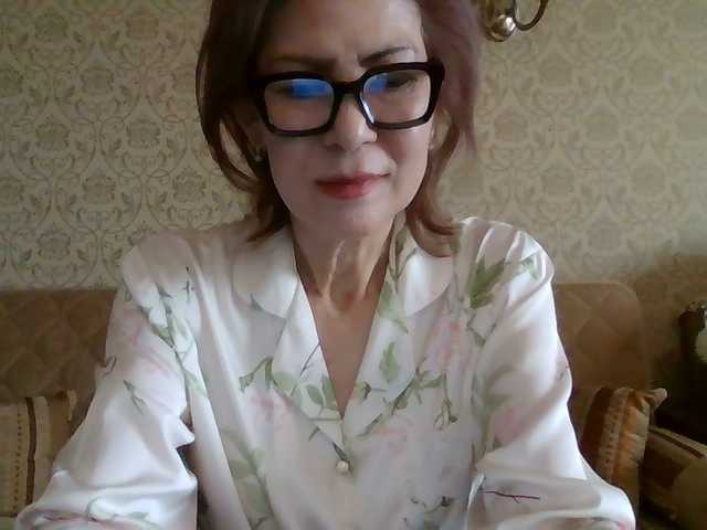 Elegant00Lady's BongaCams show and profile